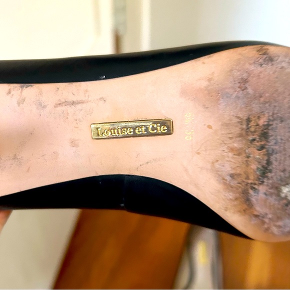 Louise et Cie black kitten heel pumps, size 6 - Picture 5 of 5